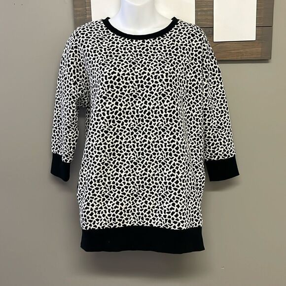 Two by Vince Camuto Abstract Black/off White Print 3/4 Sleeves w/ Pockets Top-Sm - Picture 1 of 9